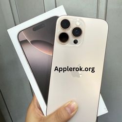 iPhone 16 Pro Max 