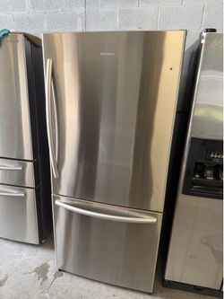 32” HISENSE FRIDGE REFRIGERATOR NEVERA HELADERA FRIO REFRIGERADOR GOOD CONDITION DELIVERY 🚚 AVAILABLE WARRANTY 100 DAYS 7️⃣8️⃣6️⃣4️⃣2️⃣0️⃣1️⃣3️⃣4️⃣7️