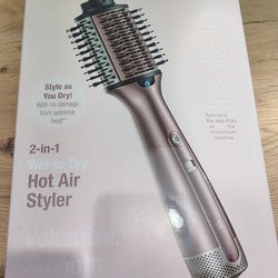 Conair® InfinitiPRO 2-in-1 Wet to Dry Hot Air Styler