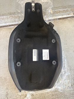 Motorcycle seat