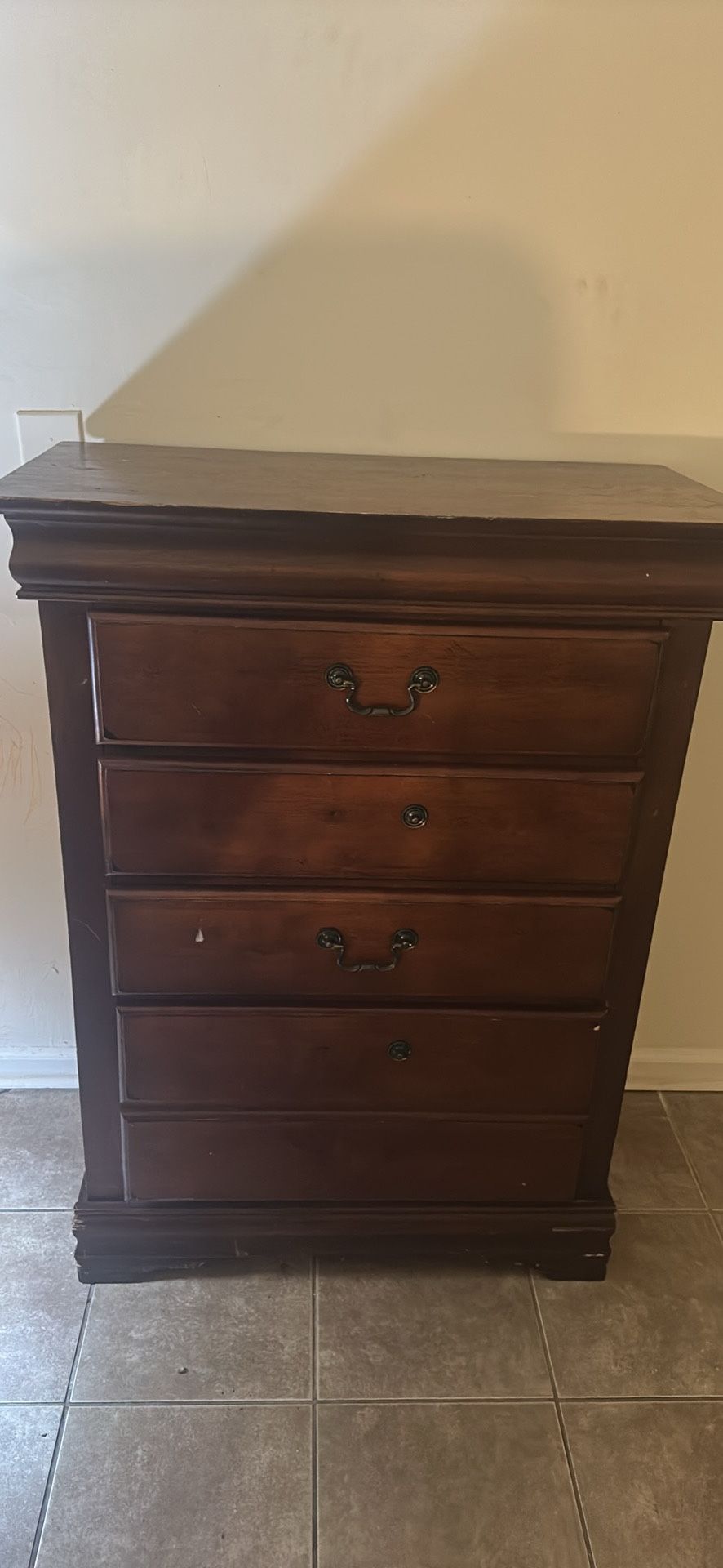 Dresser