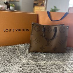 Louis Vuitton On The Go MM Box, Dust Bag, Receipt Sold Out