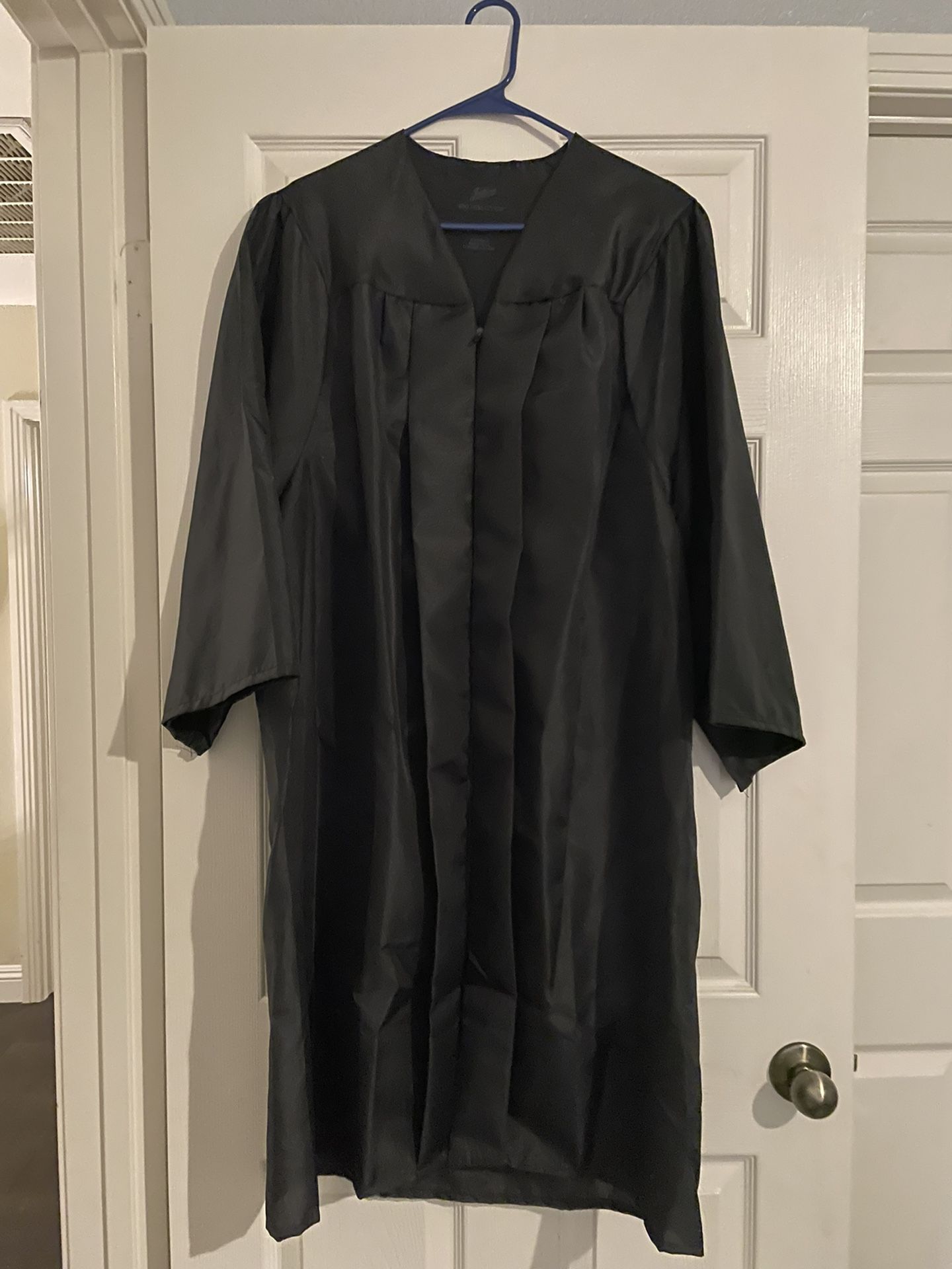Jostens Graduation Gown