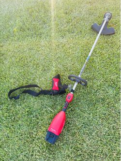 Milwaukee M18V Fuel 17 in. Dual Battery Straight Shaft String Trimmer (TOOL ONLY/SOLO LA HERRAMIENTA)