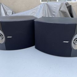 Bose 301-V Stereo Loudspeakers 