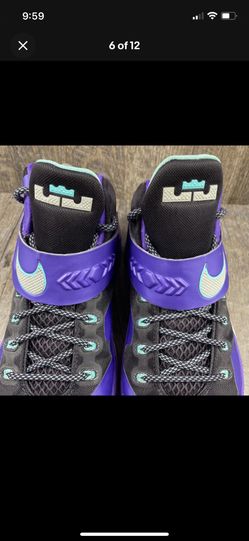 Like New Sneaker 7y