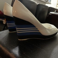 Prada Women's White Patent Leather Striped Peep-toe Wedges 37.5 Authenticated and sta