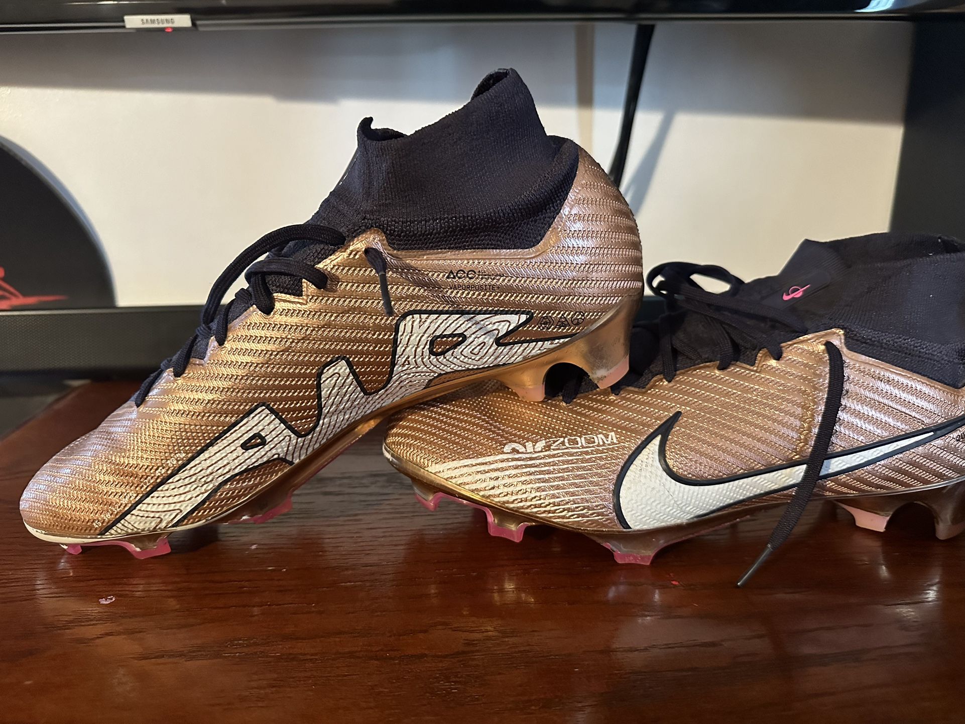 Nike Superfly Soccer Cleats