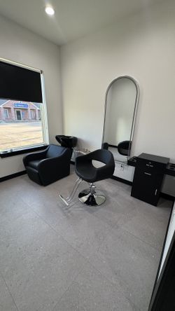 Salon Suites Katy