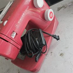 Singer Sewing Machine