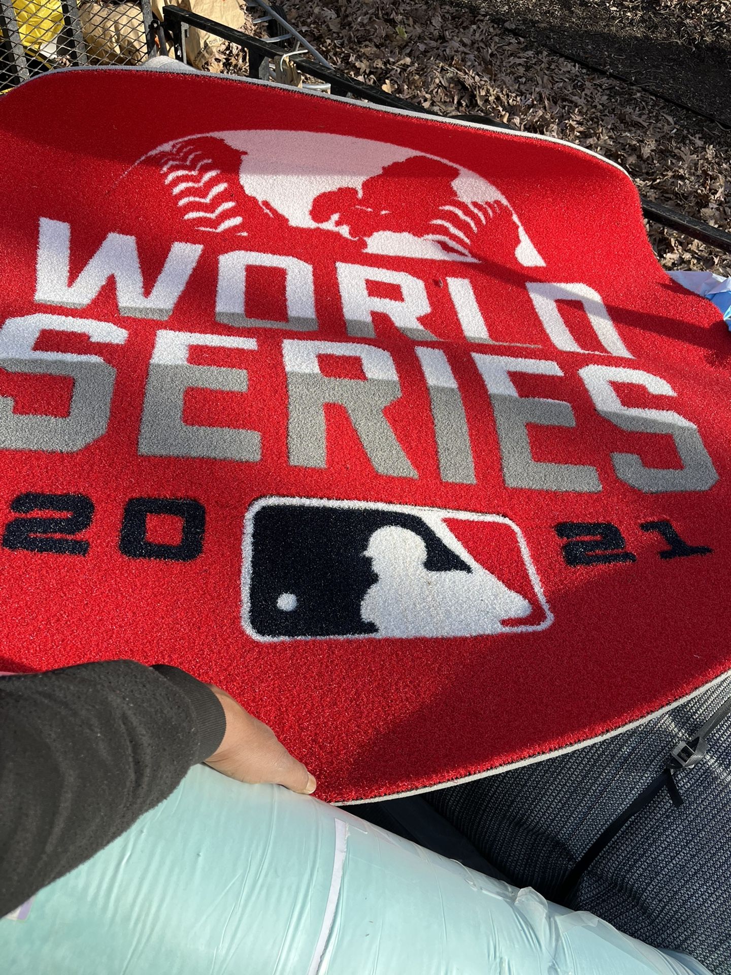 2021 World Series Round Turf Rug