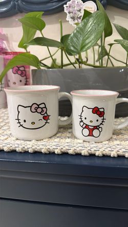 Hello kitty cup