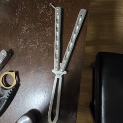 Benchm@de,boker,gerber,Swiss, Victorinox