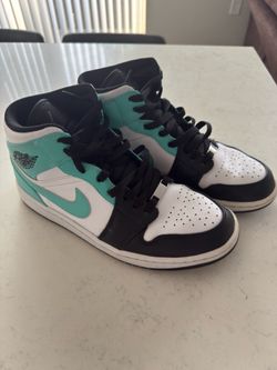 Jordan 1 Mid Tropical Twist Size 9