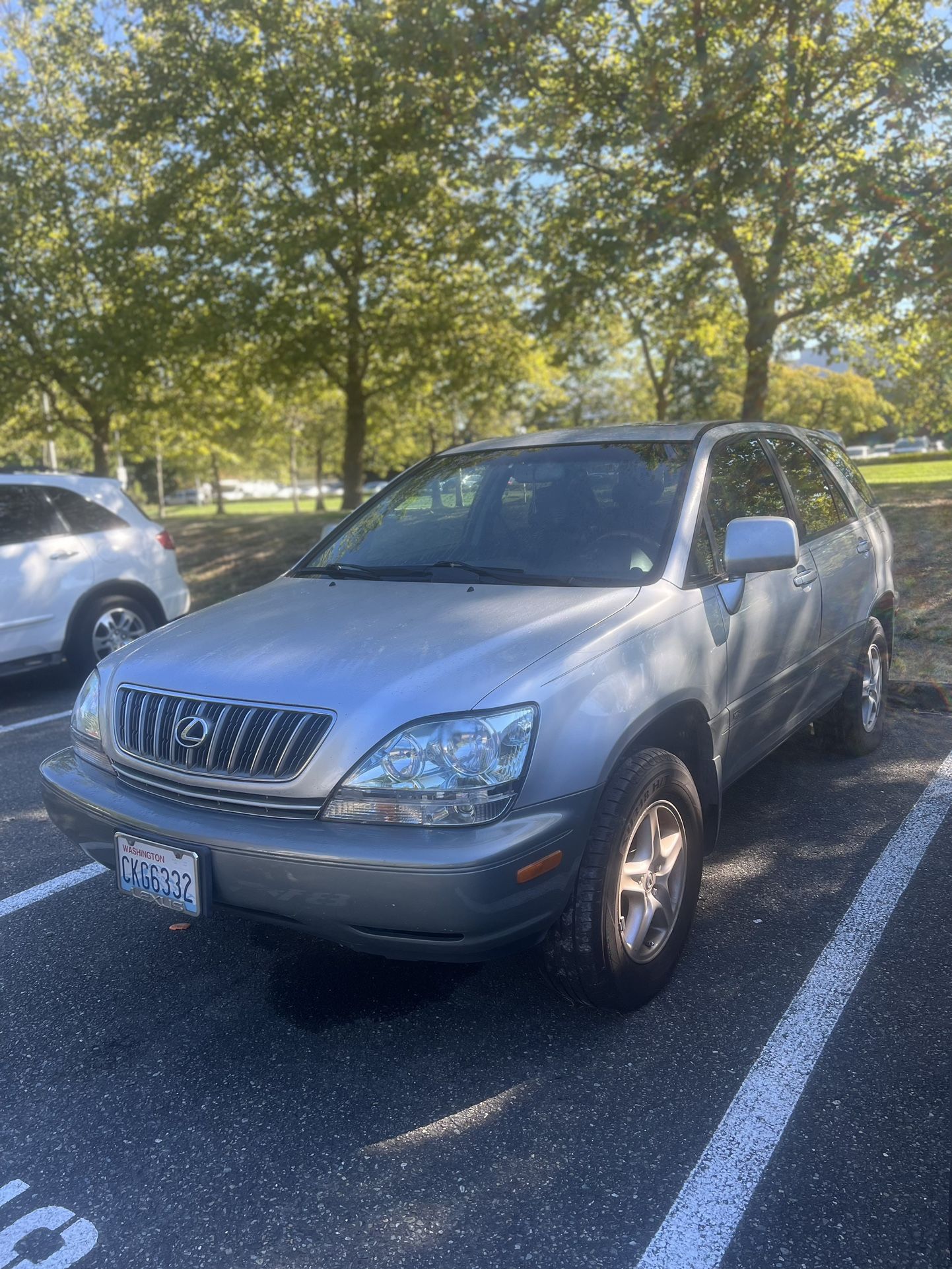2001 Lexus Rx 300 for Sale in Kent, WA - OfferUp