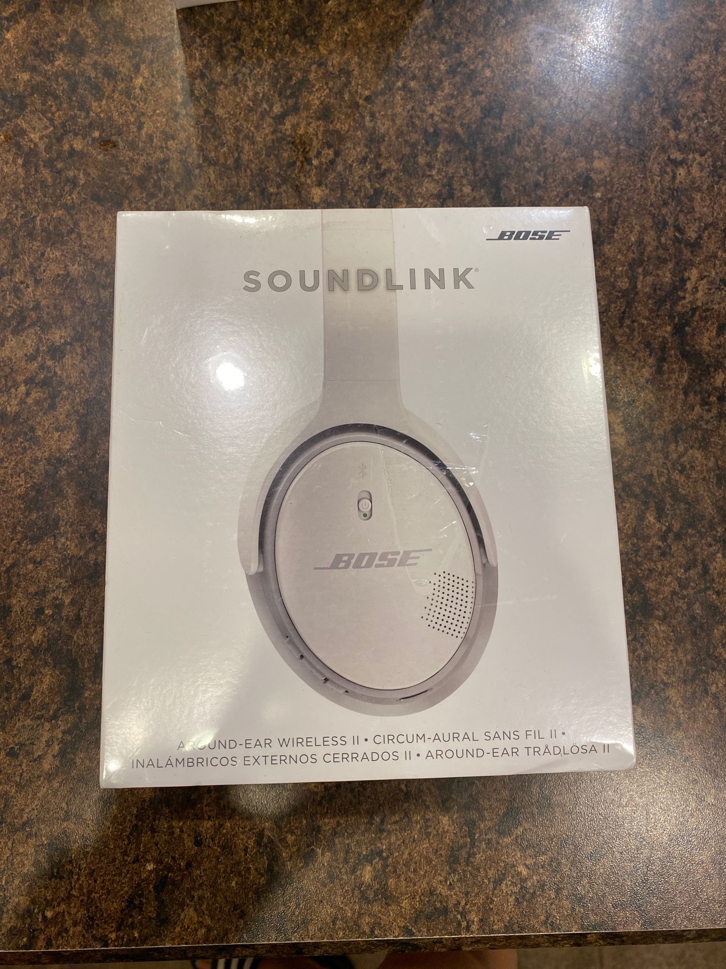 Bose Soundlink Wireless Headphones - New and Sealed