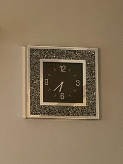 Wall clock