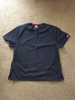 Black scrubs top Dickies