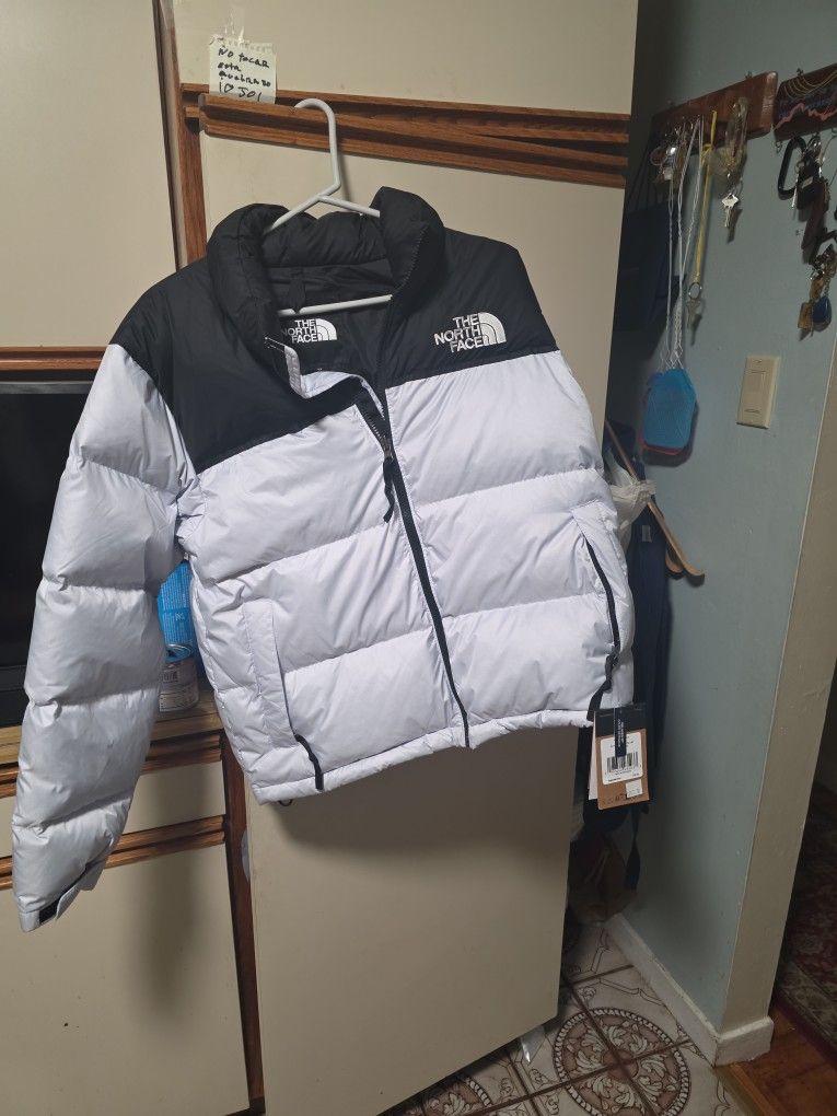 Women’s Plus 1996 Retro Nuptse Jacket