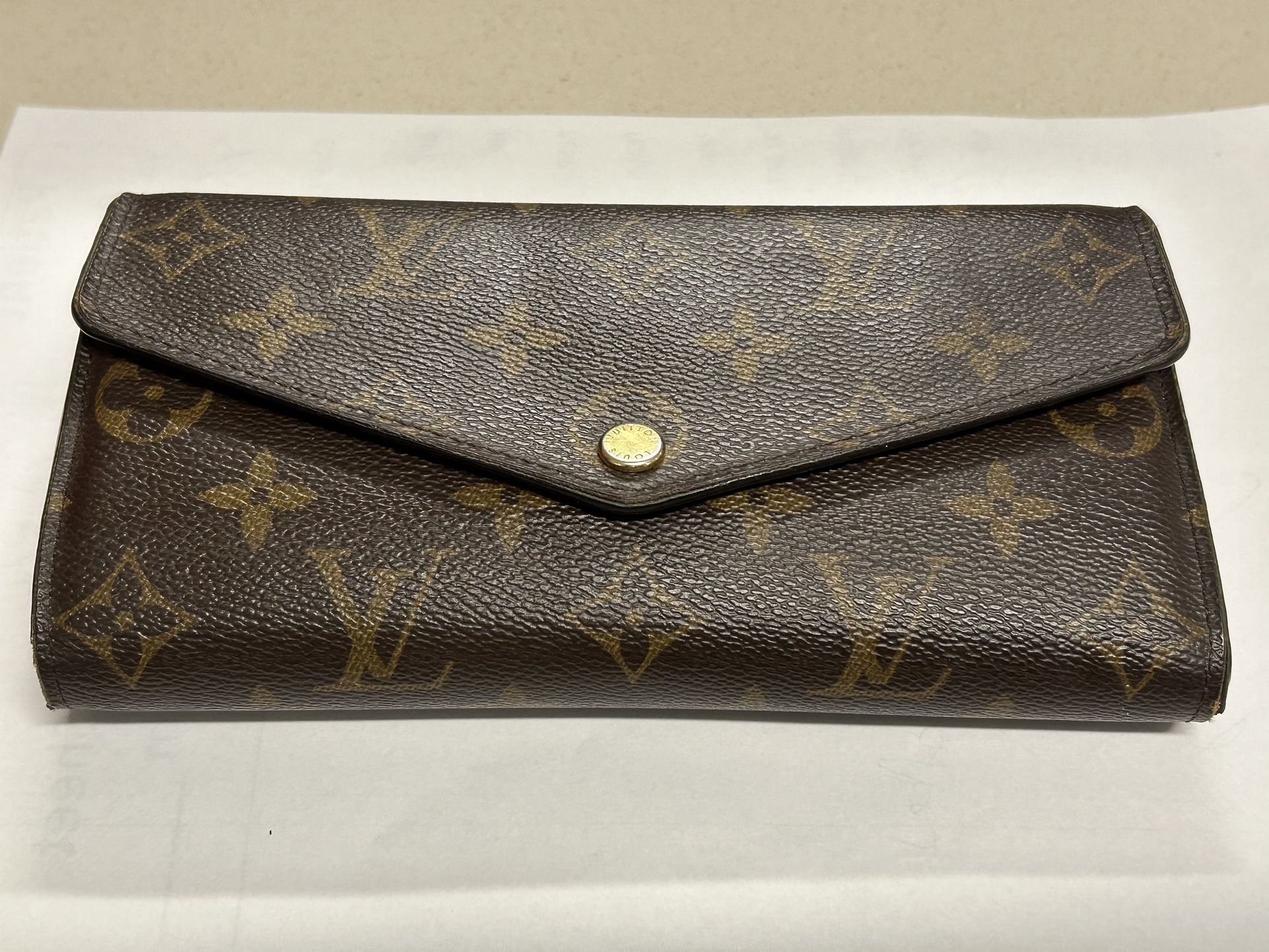 Louis Vuitton-Sarah Wallet-Monogram,Poppy Interior