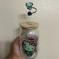 Hello Kitty Halloween Glass Cup 💚🎀