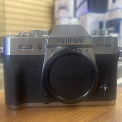 Fujifilm X-T30II silver   New