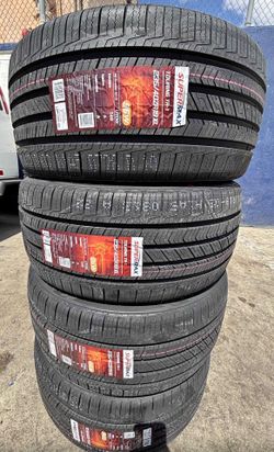 🔱🌀 235 40 R 19 vendo llanta nuevas marca Supermax