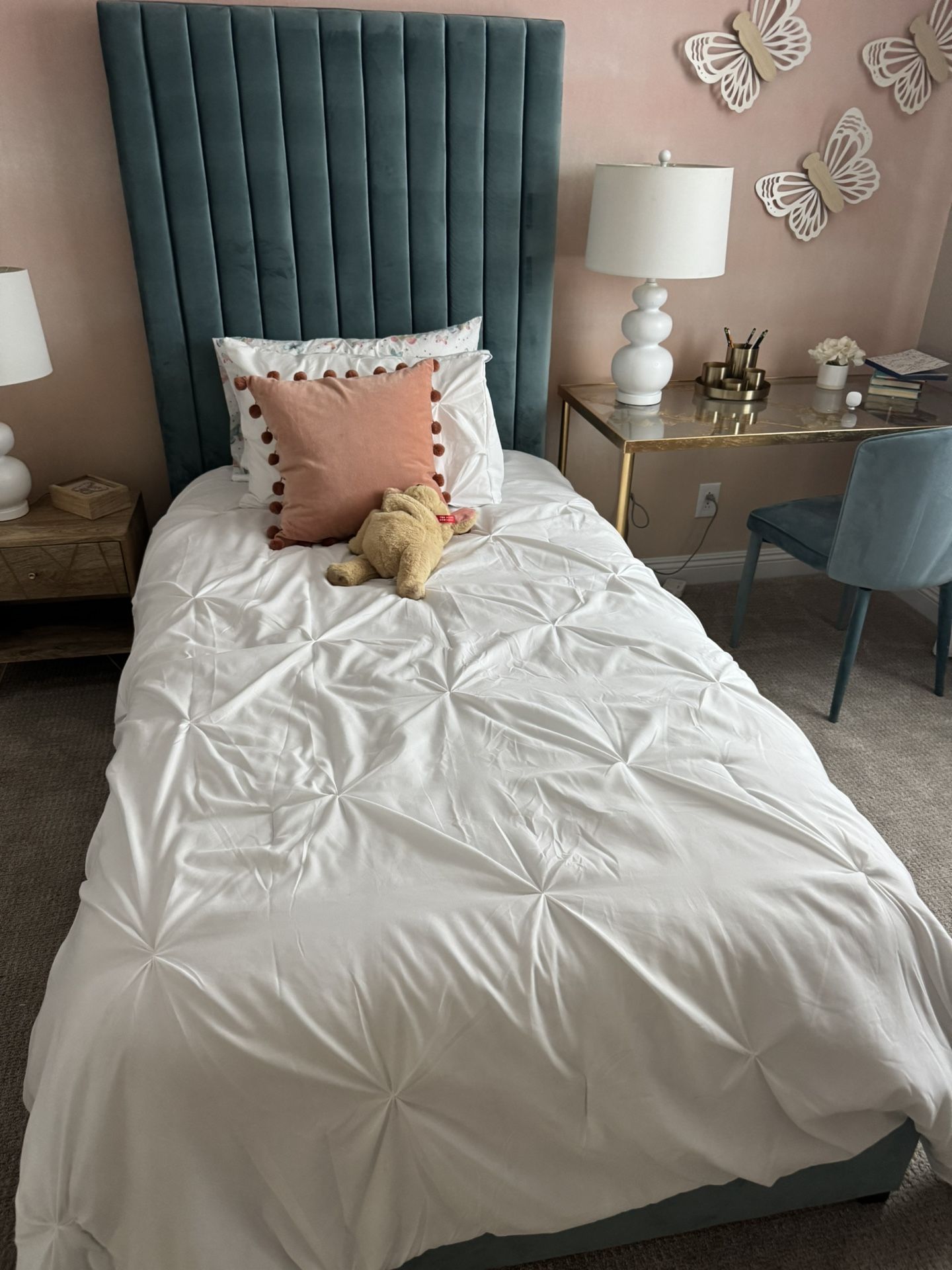 Twin Bed