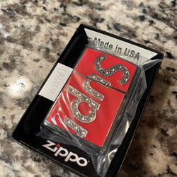 Supreme Zippo
