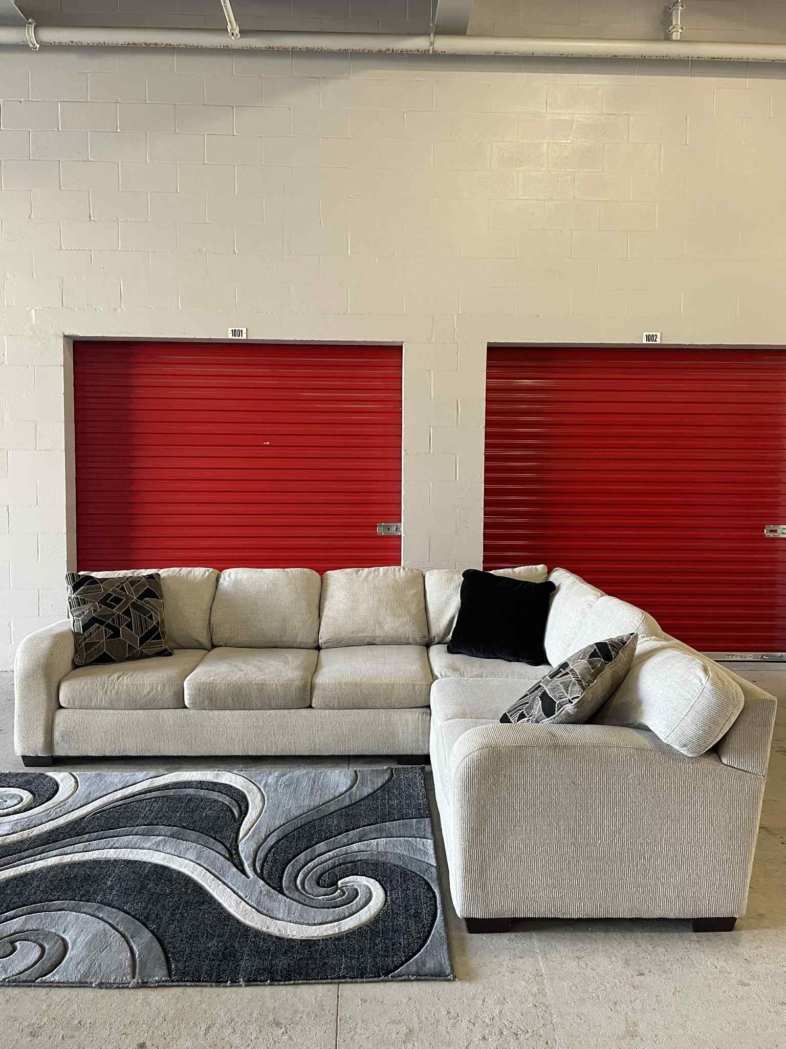 Large Sectional Couch CAN DELIVER🚚