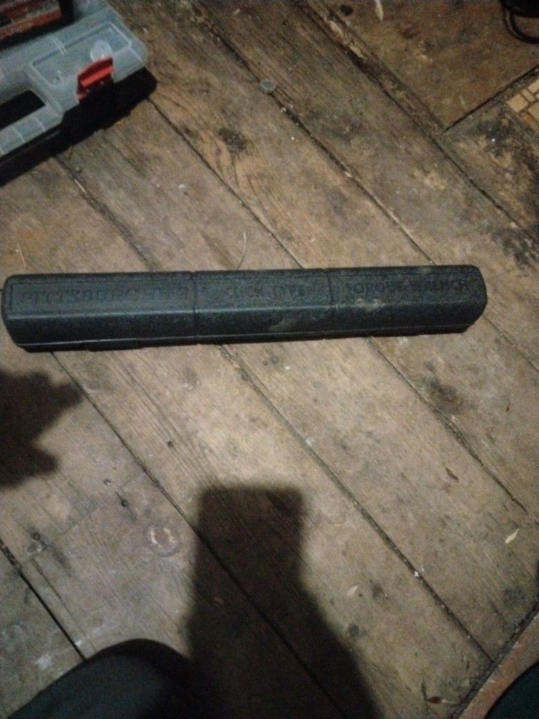 Click Type Torque Wrench In Case