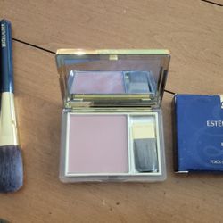 Estee Lauder Pure Color Blush And Extra Brush Long Handle NEW