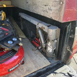 Chevy Ford Dodge  Hoist Or Trailer Traile Hoist 1000lbs Works Great 125 $ OBO 