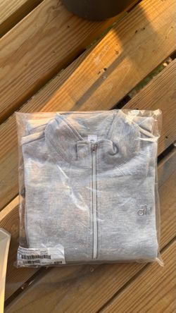 Grey Alo Accolade quarter zip size small
