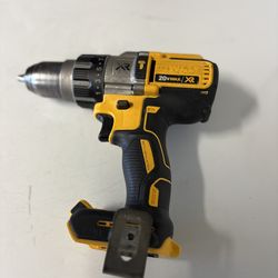 DEWALT DCD 996 1/2” HAMMER DRILL