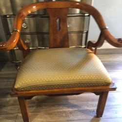  Asian HORSESHOE ACCENT CHAIR 