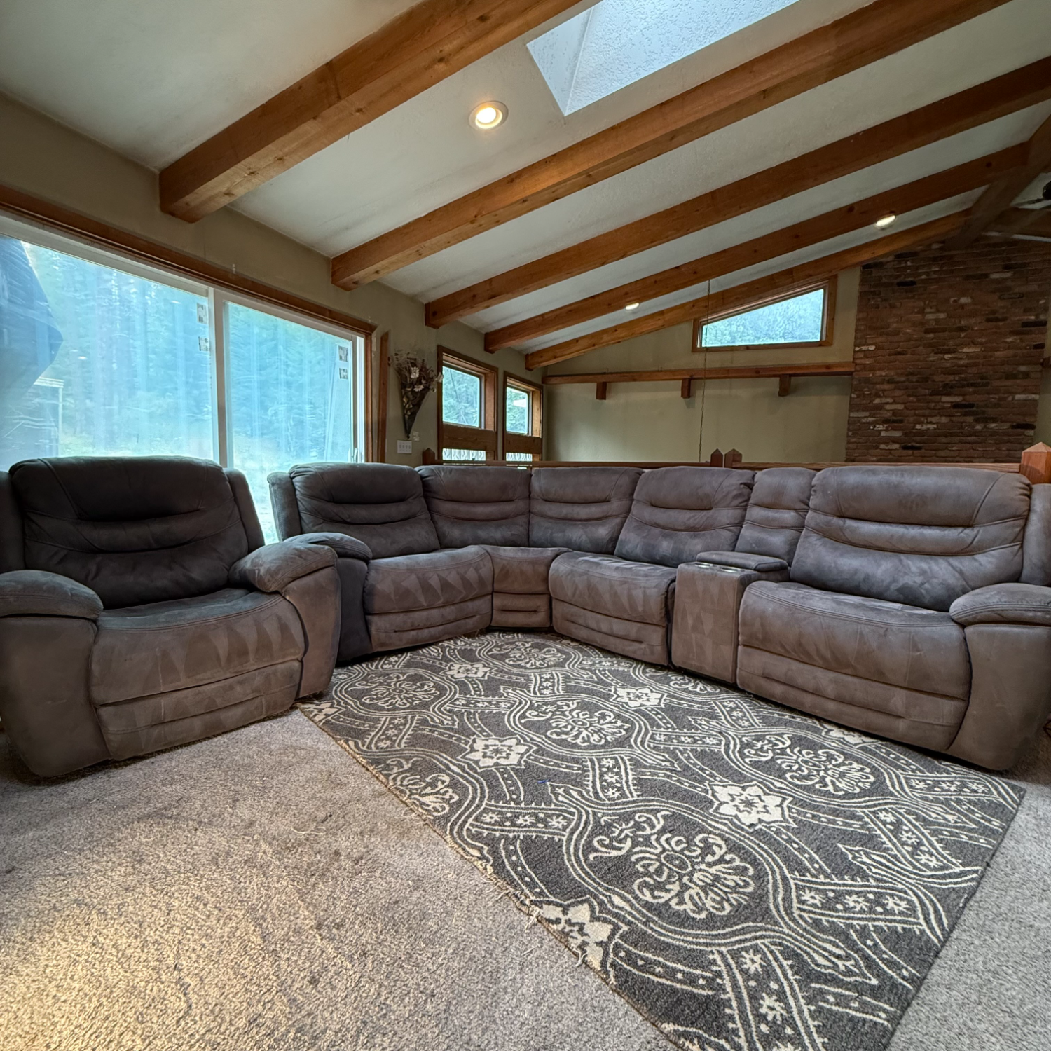 Sectional Couch Can Deliver