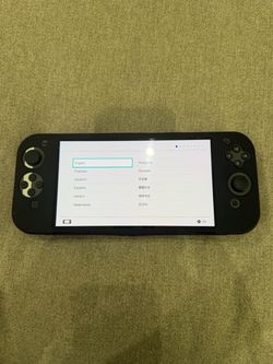 Nintendo Switch OLED – Excellent/Mint Condition + Accessories Bundle
