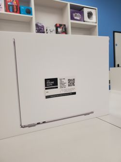 Apple MacBook Air 13 Inch M4 - Brand New 