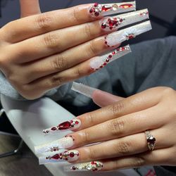 Nails 