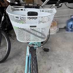Electra Townie 7D Step-Thru Cruiser – Teal w/ Basket