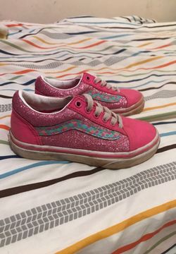 Size 12 good condition just need some cleaning