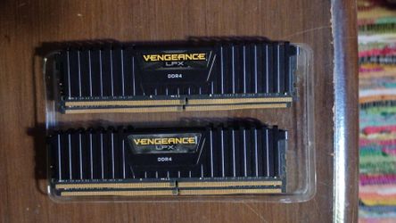 Corsair Vengeance LPX DDR4 RAM 64gb (4x16gb)