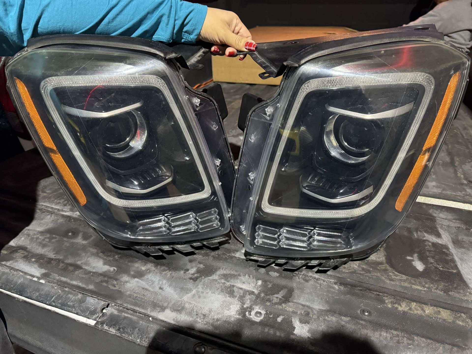 Kia Telluride Headlights