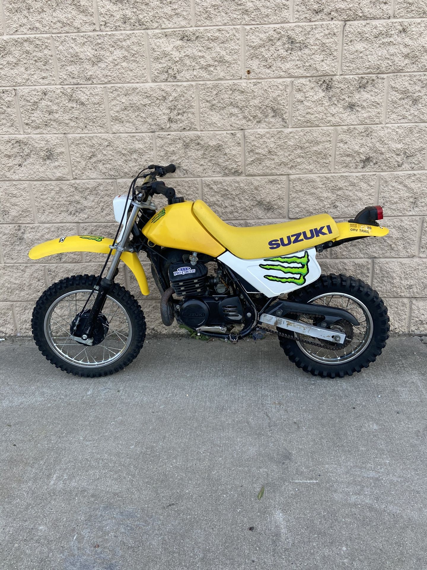 Suzuki 90cc dirt bike