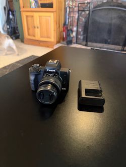 Canon EOS M50 Mirrorless Camera