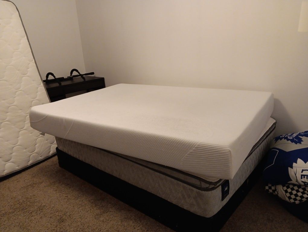 Memory Foam Matress
