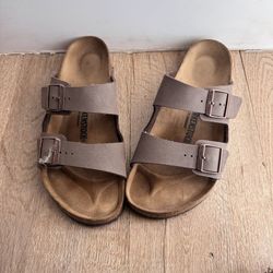 Birkenstock Arizona Faux Leather Size 44, 12us