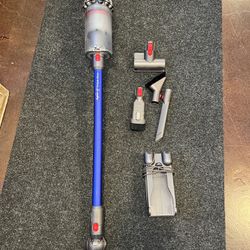  Dyson V11 Torque Drive Cordless Vacuum Cleaner