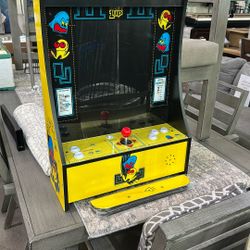 Arcade Machine 